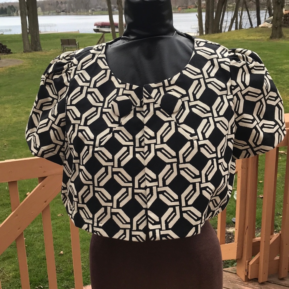Short jacket. NWOT but 50’s retro, M